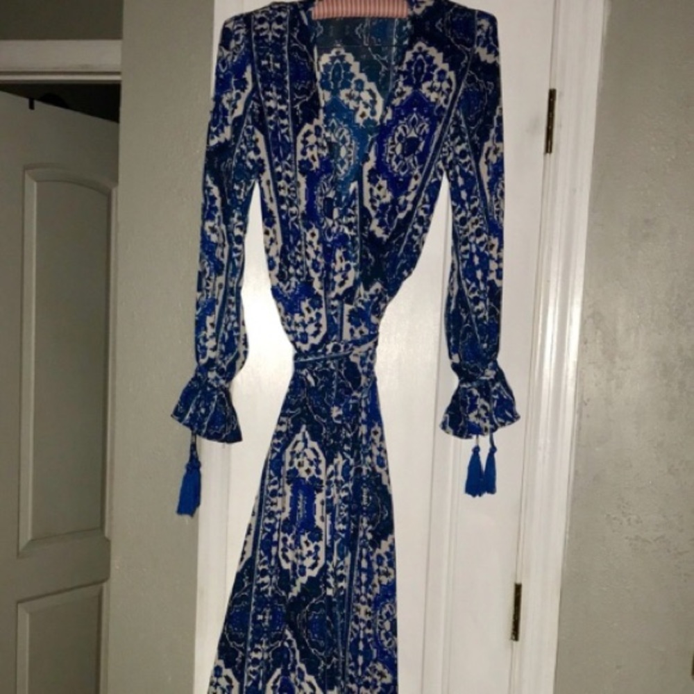 Lulus wrap dress